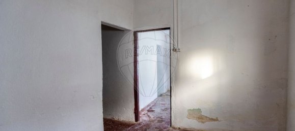 2 bedrooms House in Torres Vedras, Portugal No. 43023 11