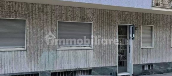 2 bedrooms Apartment in Turin, Italy No. 109911 12