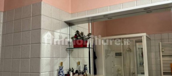 2 bedrooms Apartment in Turin, Italy No. 109911 8