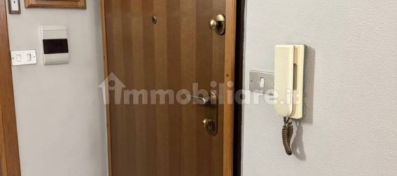 2 bedrooms Apartment in Turin, Italy No. 109911 10