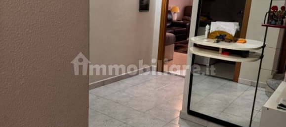2 bedrooms Apartment in Turin, Italy No. 109911 3
