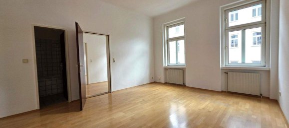 2 rooms Apartment in Meidling, Austria No. 126392 3