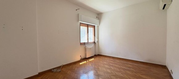 2 bedrooms Apartment in Rome, Italy No. 353000 17