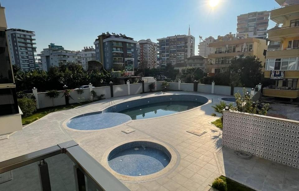 Apartment 1+1 in Mahmutlar, Turkey No. 13970