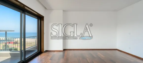 Apartamento de 4 dormitorios en Vila Nova de Gaia, Portugal No. 143817 25