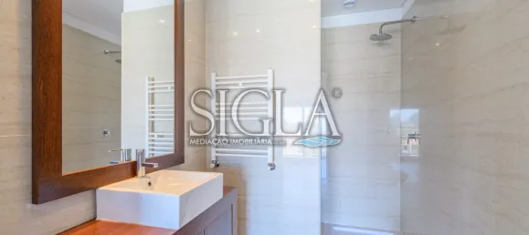 Apartamento de 4 dormitorios en Vila Nova de Gaia, Portugal No. 143817 36