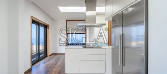 Apartamento de 4 dormitorios en Vila Nova de Gaia, Portugal No. 143817 18