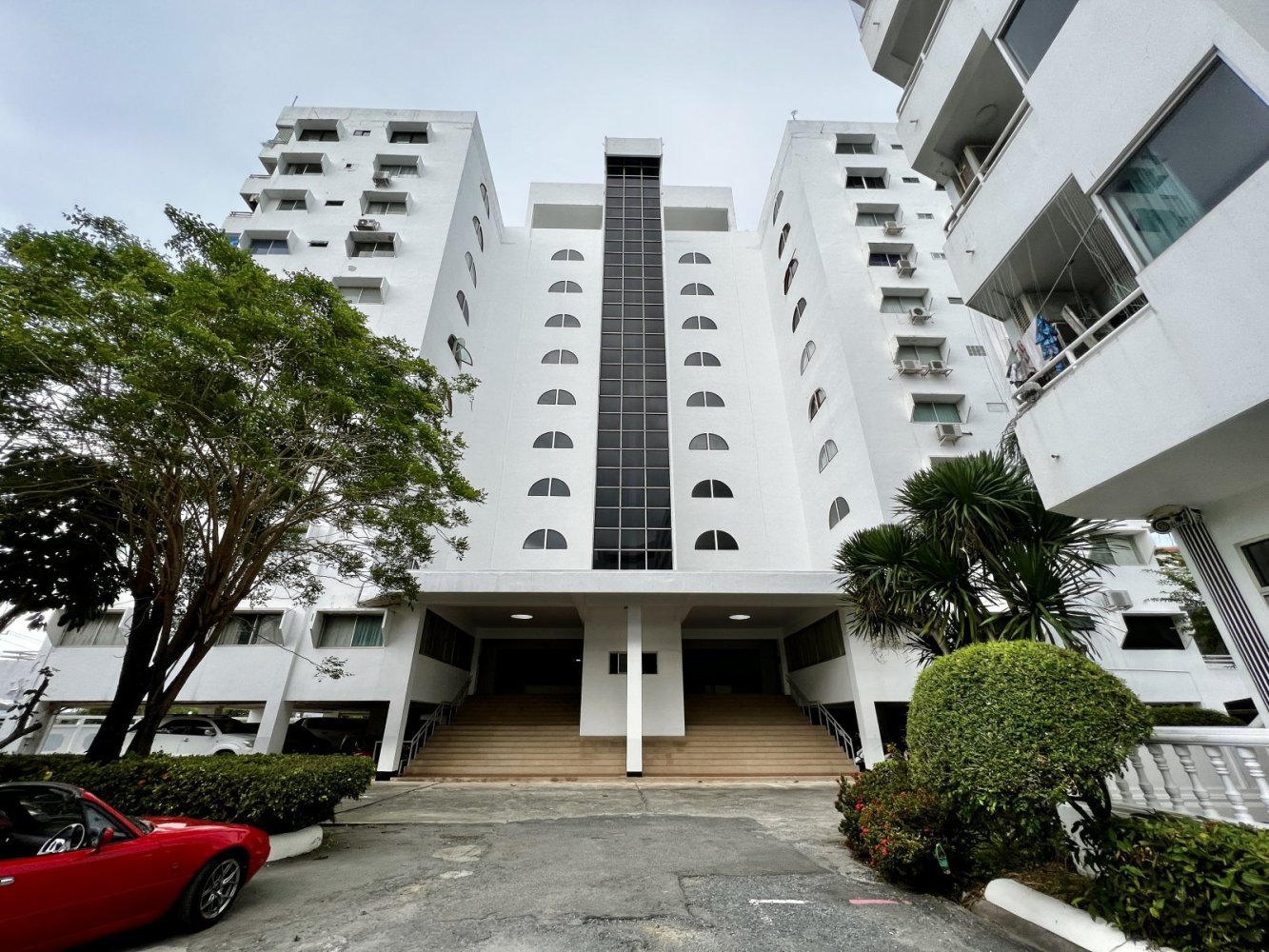 2 bedrooms Apartment in Pattaya, Thailand No. 20104