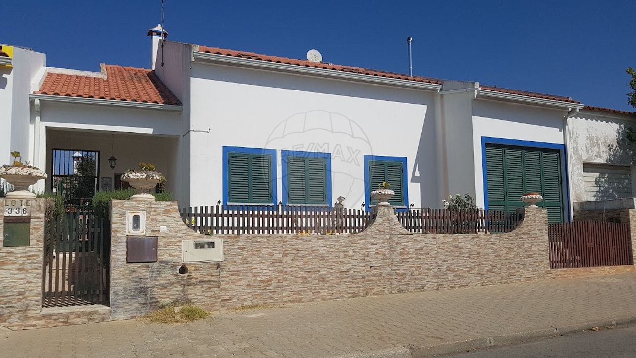 3 bedrooms House in Alvalade, Portugal No. 16862