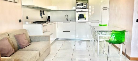 Квартира с 3 комнатами в Милан, Италия № 247810 8