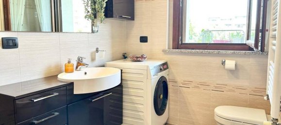 Квартира с 3 комнатами в Милан, Италия № 247810 16