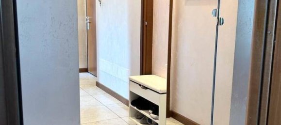 Квартира с 3 комнатами в Милан, Италия № 247810 11