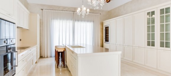 Вилла с 5 спальнями в Марбелья, Испания № 109427 6