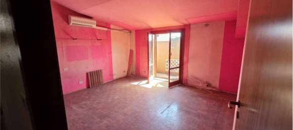 Villa T4 em Sant'Agata li Battiati, Italy N.º 326599 18