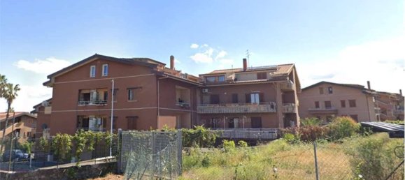 Villa T4 em Sant'Agata li Battiati, Italy N.º 326599 20