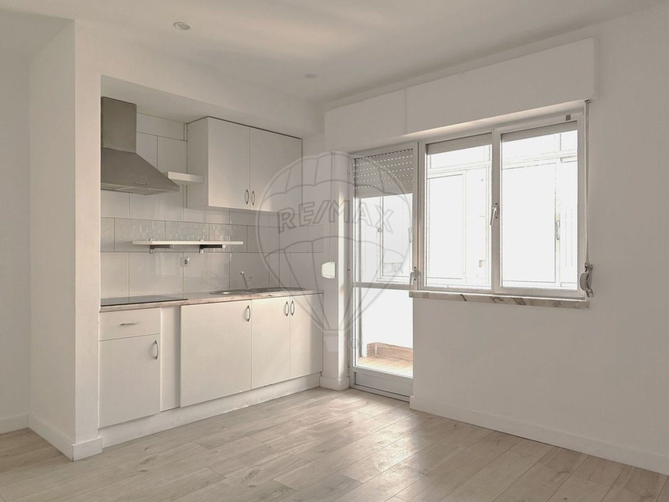 1 bedroom Apartment in Amadora, Portugal No. 345456