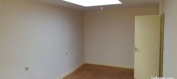 Casa de 4 dormitorios en Charente-Maritime, France No. 319819 2