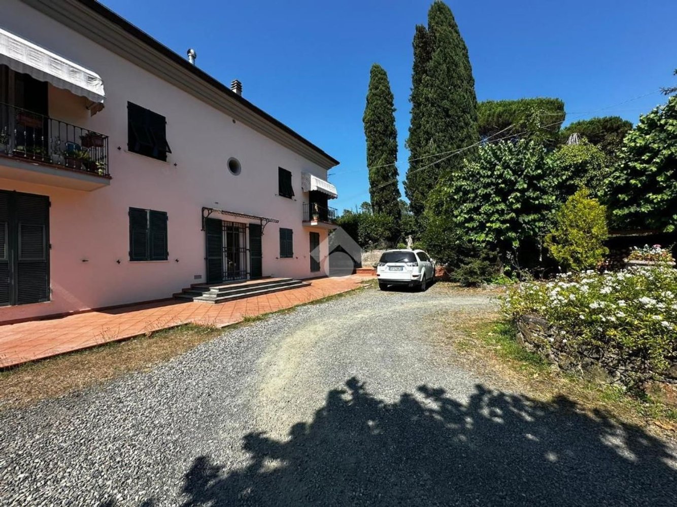 Apartamento de 3 habitaciónes en Sarzana, Italy No. 76358