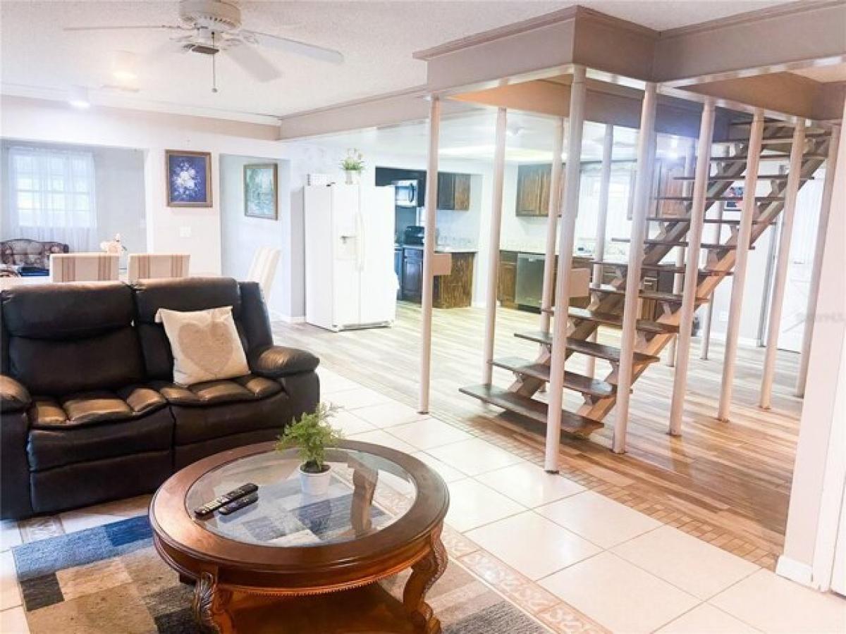 Дом с 8 спальнями в Лейкленд, США № 376725