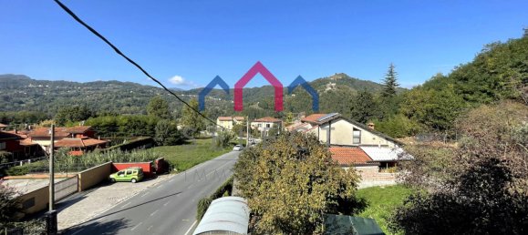 2 bedrooms Apartment in Barga, Italy No. 189407 11