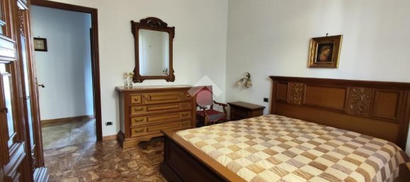 5غرفة شقة في Genoa, Italy رقم 14863 17