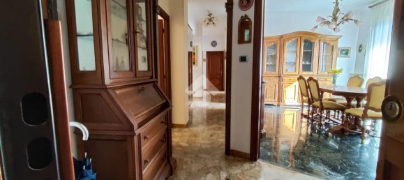 5غرفة شقة في Genoa, Italy رقم 14863 22