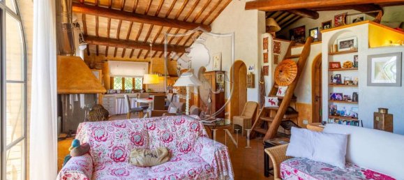 10 bedrooms House in Terranuova Bracciolini, Italy No. 228494 22