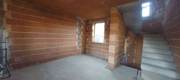 4 bedrooms Villa in Velo d'Astico, Italy No. 72934 4