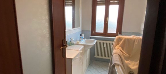 6 rooms Apartment in Ovada, Italy No. 49726 7