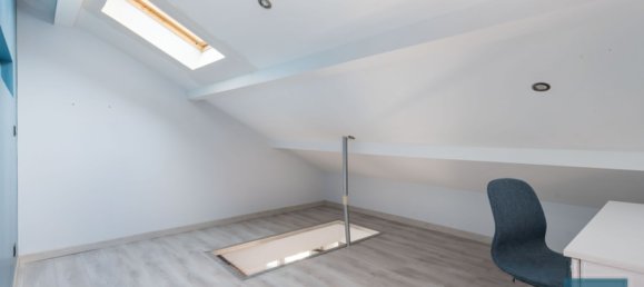 Casa de 6 dormitorios en Bourgoin-Jallieu, France No. 190246 14