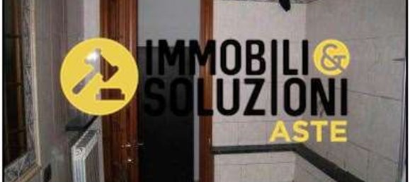 3 rooms Apartment in Venegono Superiore, Italy No. 97914 10