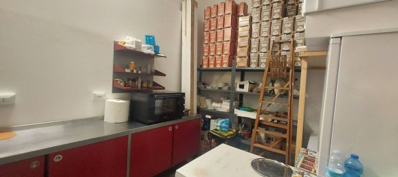 53m² Commercial property in Ferrara, Italy No. 310595 3