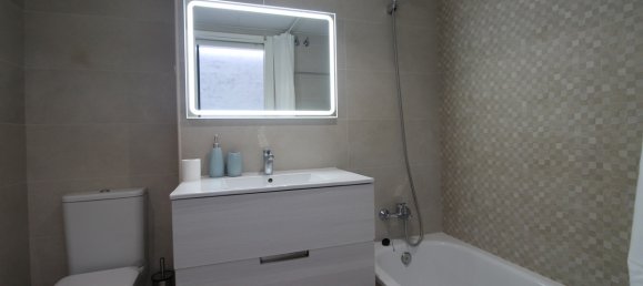 2 bedrooms Apartment in Marbella, Spain No. 180932 2