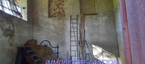 21 room House in Scandicci, Italy No. 33186 4