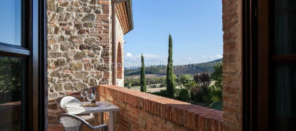 Casa de 6 dormitorios en Torrita di Siena, Italy No. 235055 14