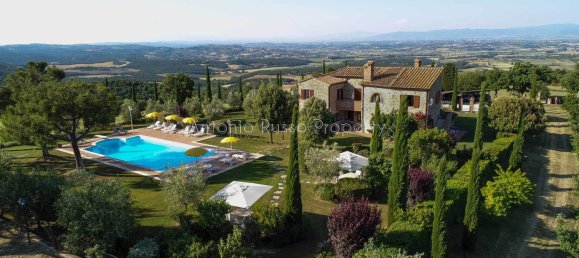 Casa de 6 dormitorios en Torrita di Siena, Italy No. 235055 6