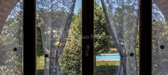 Casa de 6 dormitorios en Torrita di Siena, Italy No. 235055 18