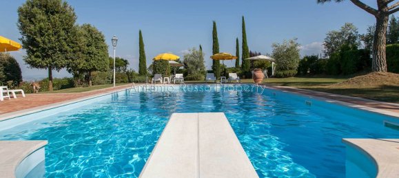 Casa de 6 dormitorios en Torrita di Siena, Italy No. 235055 10