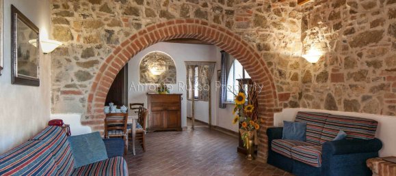 Casa de 6 dormitorios en Torrita di Siena, Italy No. 235055 15