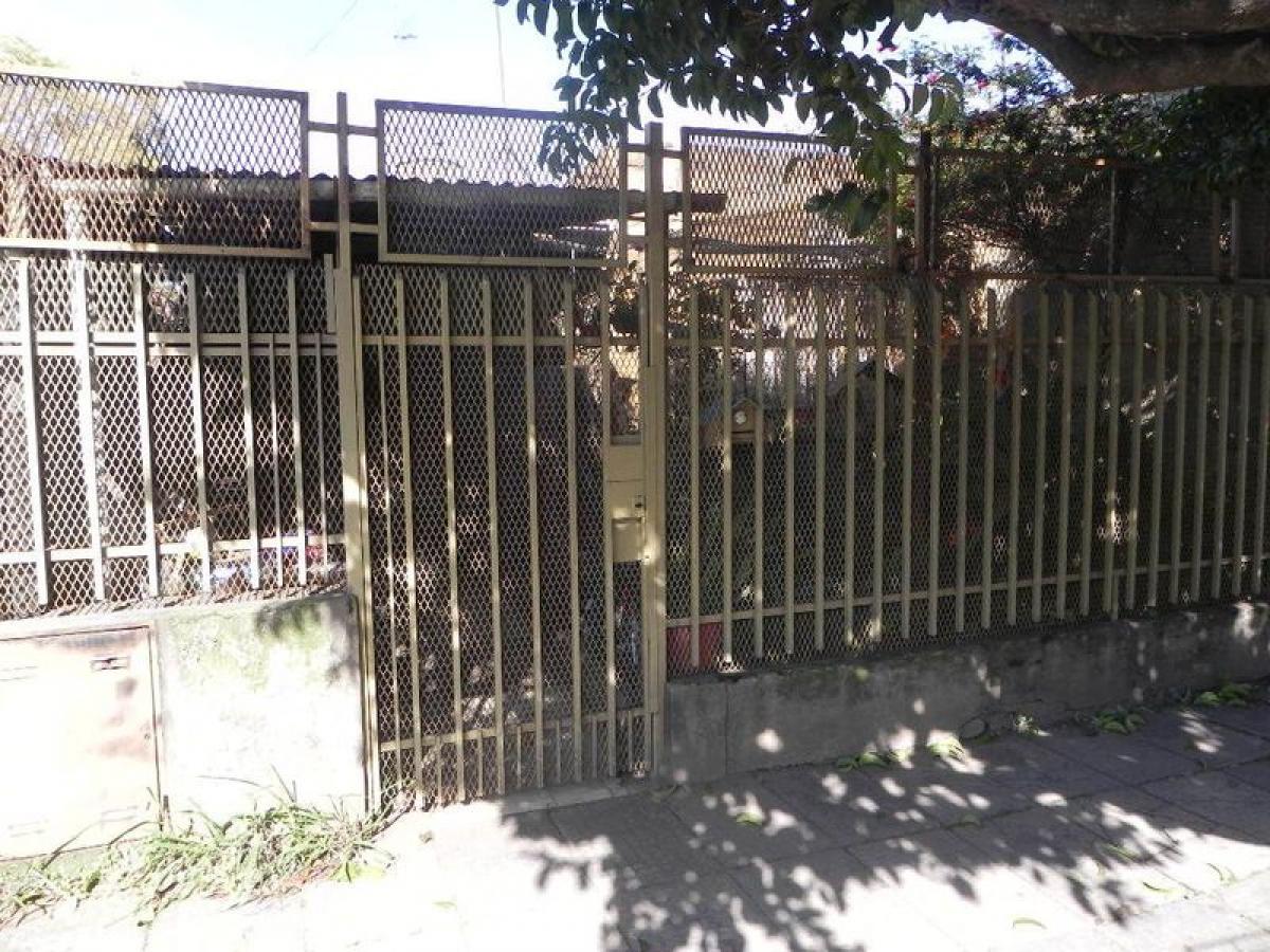 Дом с 2 спальнями в Bermudez, Аргентина № 443