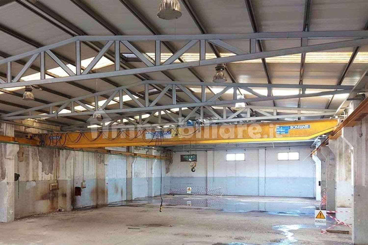 1545m² Warehouse in Marsala, Italy No. 349814