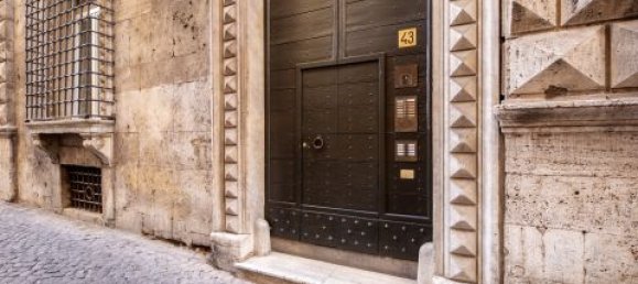 Studio in Rome, Italy No. 205791 2