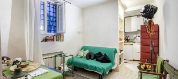 Studio in Rome, Italy No. 205791 4