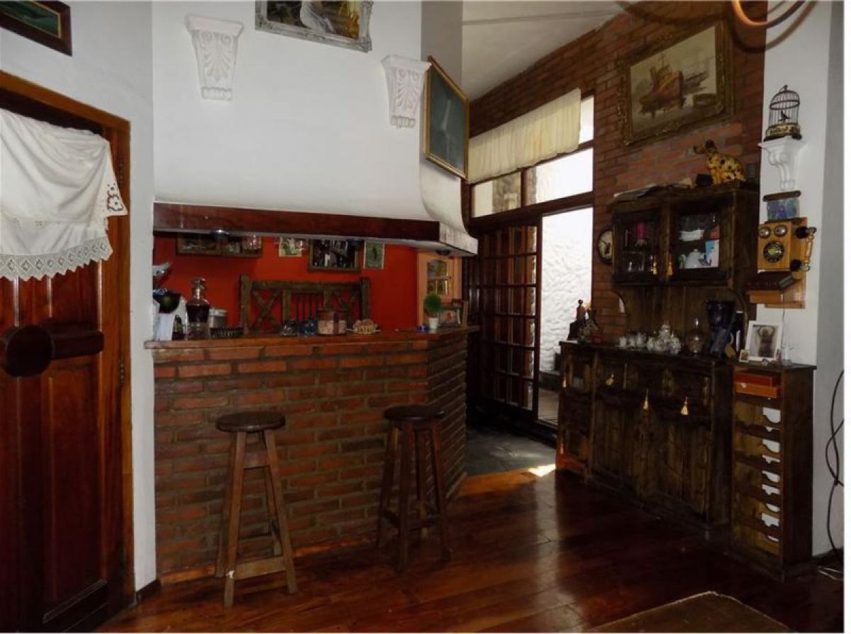 3 bedrooms House in Buenos Aires, Argentina No. 84288