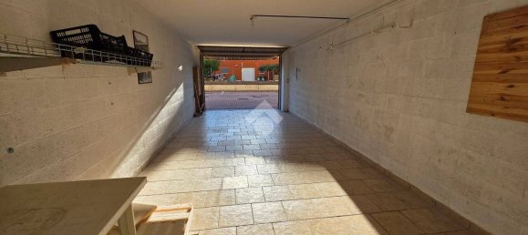 2 Schlafzimmer Wohnung in Borgo Virgilio, Italy, Nr. 312175 22