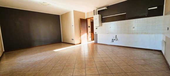 2 Schlafzimmer Wohnung in Borgo Virgilio, Italy, Nr. 312175 9