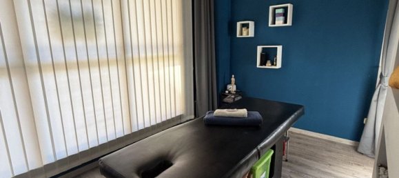 Propiedad comercial en Prato, Italy 35 m² No. 374642 10