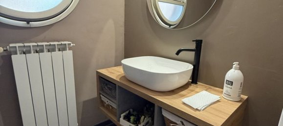 Propiedad comercial en Prato, Italy 35 m² No. 374642 14