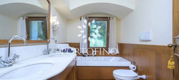 5 bedrooms Villa in Fivizzano, Italy No. 289438 16