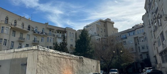Apartamento T4 em Sabail, Azerbaijan N.º 2274 5